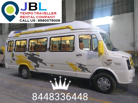 Tempo Traveller in vishwas nagar delhi